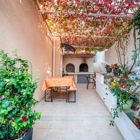 Andrea-3 By Interhome アパート *