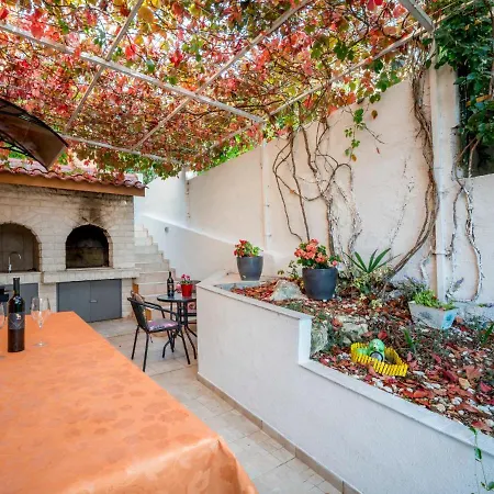 Andrea-3 By Interhome アパート *