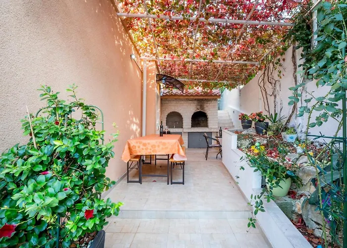 Andrea-3 By Interhome Apartman *