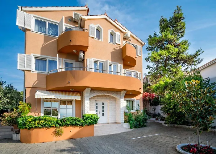 Andrea-3 By Interhome