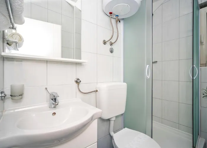 Andrea-3 By Interhome ザボリッチ