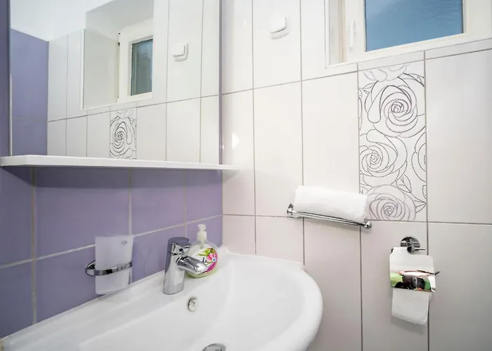 Apartman Andrea-3 By Interhome *