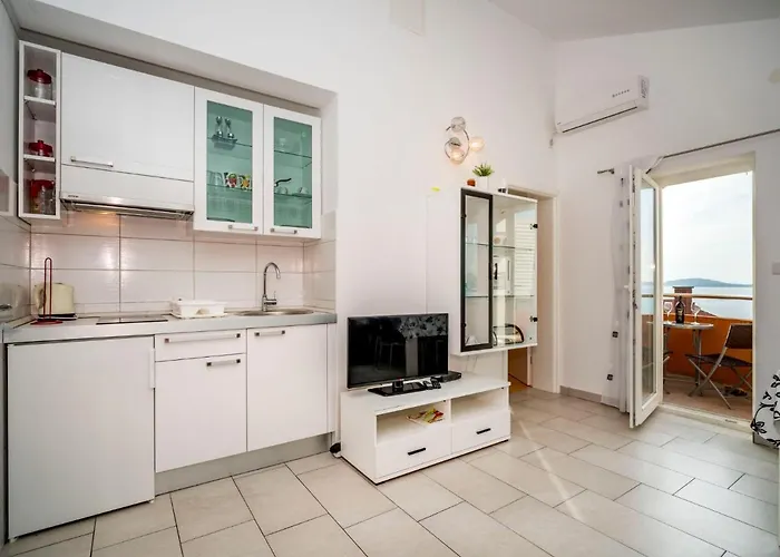 Andrea-3 By Interhome *